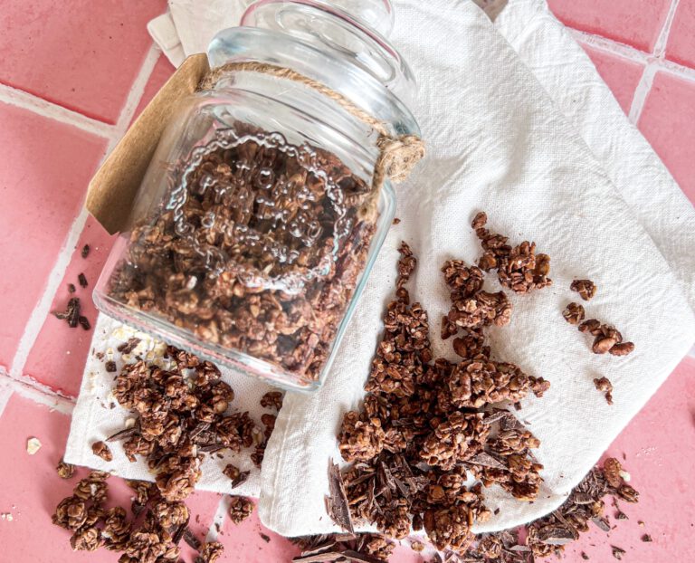 Schoko Müsli selber machen in 20 Minuten.