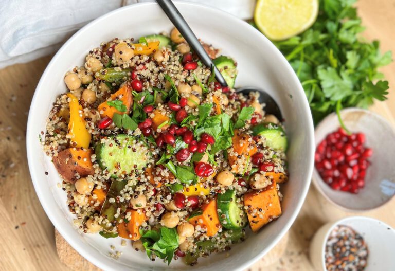 Protein Bowl, vegan und nach einem einfachen Rezept von foodykani.