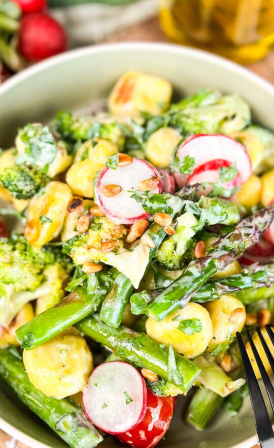 Gnocchi Salat, einfaches Blitzrezept - in 15 Minuten fertig.