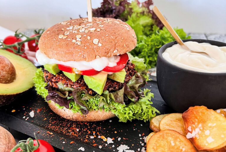 Veganer Burger, einfaches Rezept mit Quinoa.