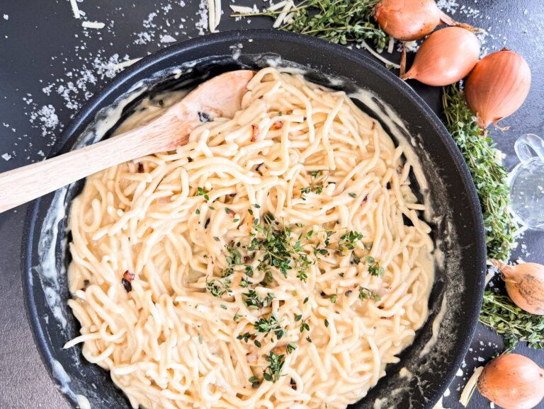 Vegane Käsespätzle, schnelles Rezept in 20 Minuten.