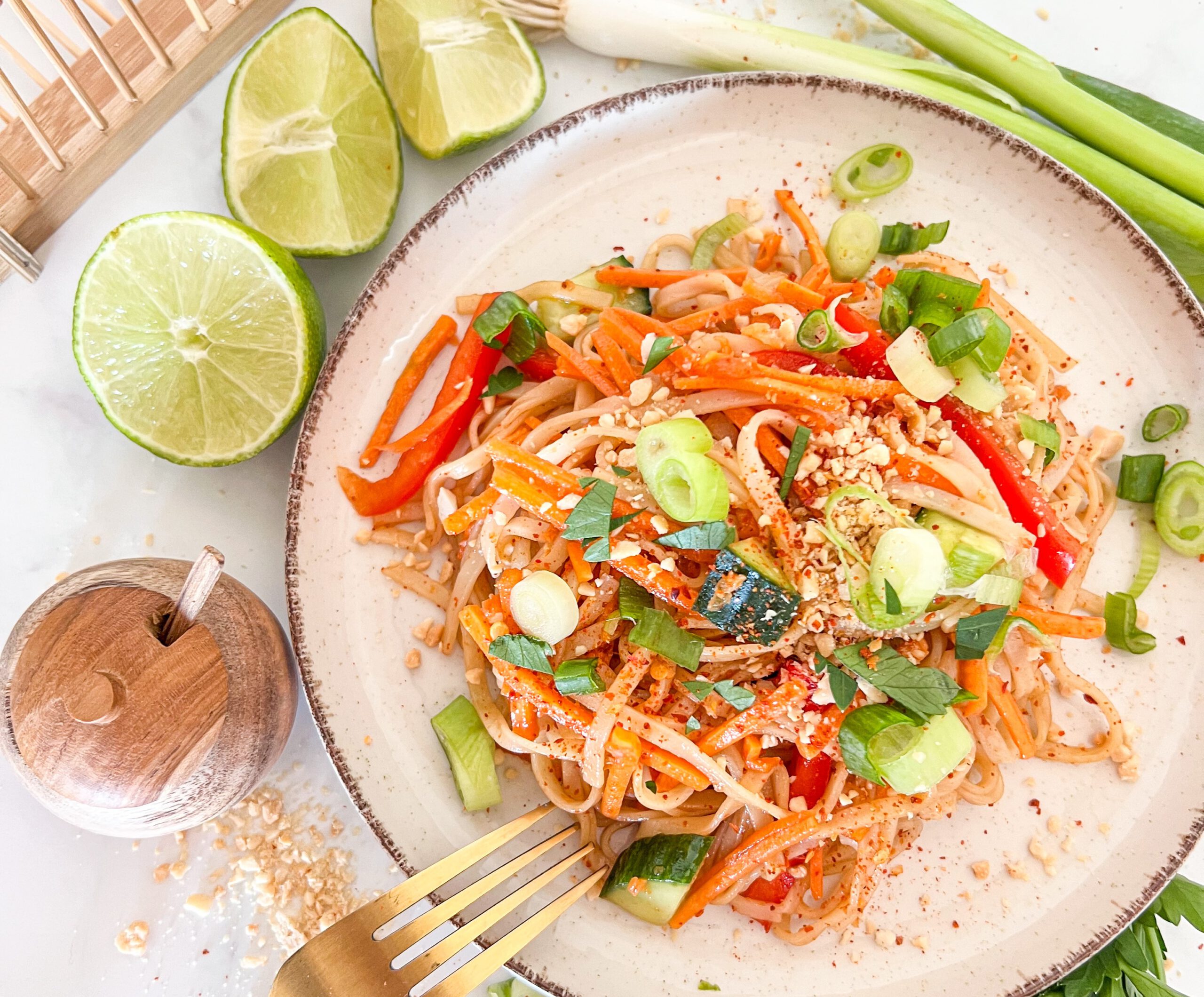 Asiatischer Reisnudelsalat Rezept, einfach und lecker und 20 Minuten!