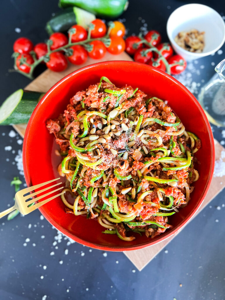 Leckere Zoodles, schnell gekocht und einfach zubereitet.