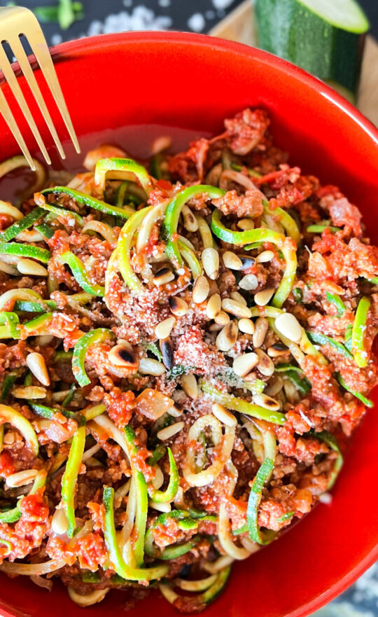 Leckere Zoodles, schnell gekocht und einfach zubereitet.