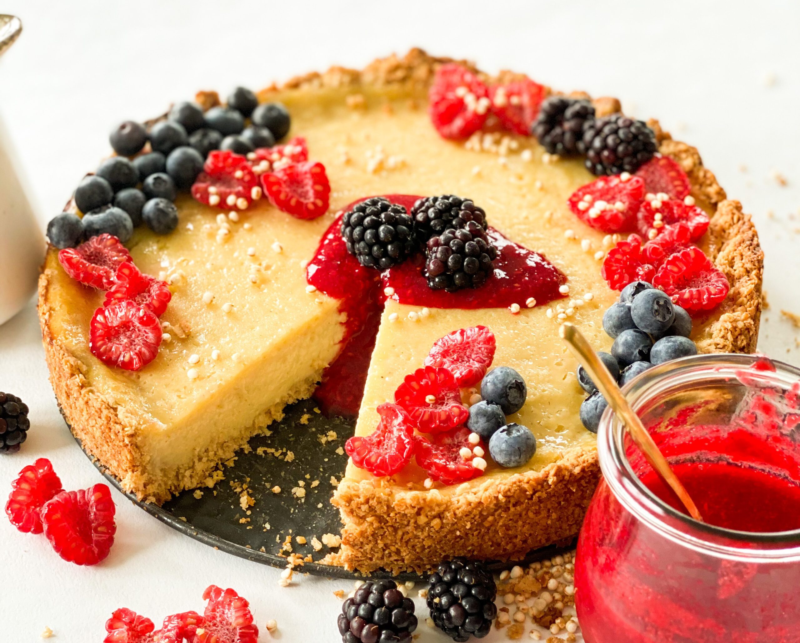 Einfach backen veganer Käsekuchen in 1 Stunde.