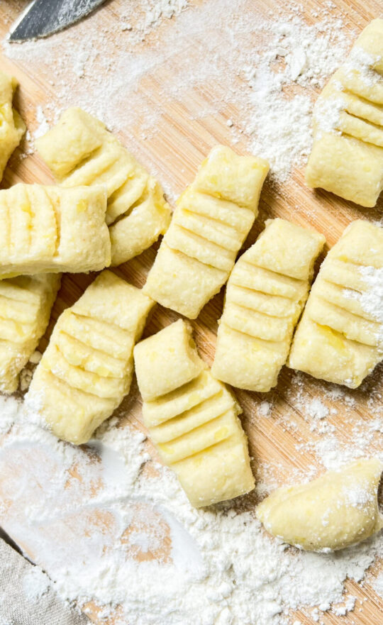 Gnocchi selber machen, einfaches Rezept mit nur 3 Zutaten für die besten Gnocchi!!